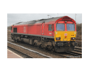 Gaugemaster GM7210401 Class 66009 DB Cargo Red (O Gauge)