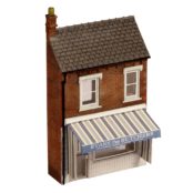 Bachmann Branchline 44-209 Low Relief Butchers Shop (OO Gauge)