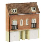 Graham Farish 42-218 Low Relief Modern Town Houses (N Gauge)