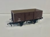 Rapido Trains 940013 D1379 8 Plank Wagon – SR No.31421 (OO Gauge)