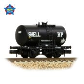 Graham Farish 378-004 20T Anchor-Mounted Tank Wagon 'Shell/BP' Black (N Gauge)