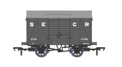 Rapido Trains 927001 D1426 10t Covered Van – SECR No.15782 (OO Gauge)