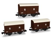 Rapido Trains 942008 SECR Wagons Pack 4 – SR pre-36 Livery 10t Covered Vans Dia.1426 (N Gauge)