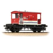 Bachmann Branchline 37-541 BR 20T Brake Van London Transport Barrier Vehicle Red & White (OO Gauge)