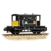 Graham Farish 377-532 BR 20T Brake Van BR Railfreight Distribution Sector (N Gauge)